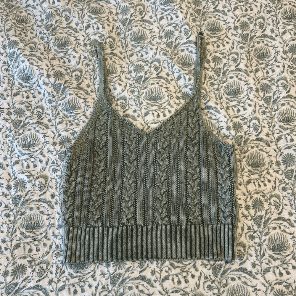 American Eagle Outfitters Green Ribbed Crop Camisole